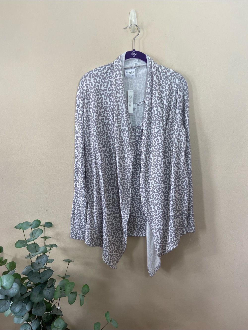 Wandering Dreams Leopard Tank Large Cardigan Small 2 Piece Lounge Set New White